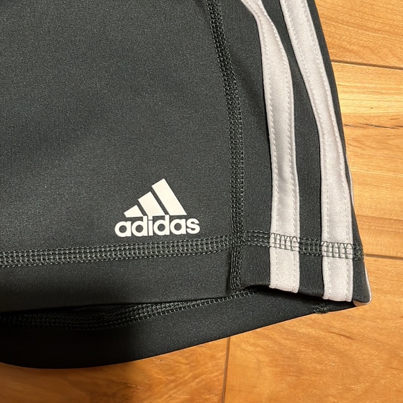 adidas biker shorts - Picture 2 of 3